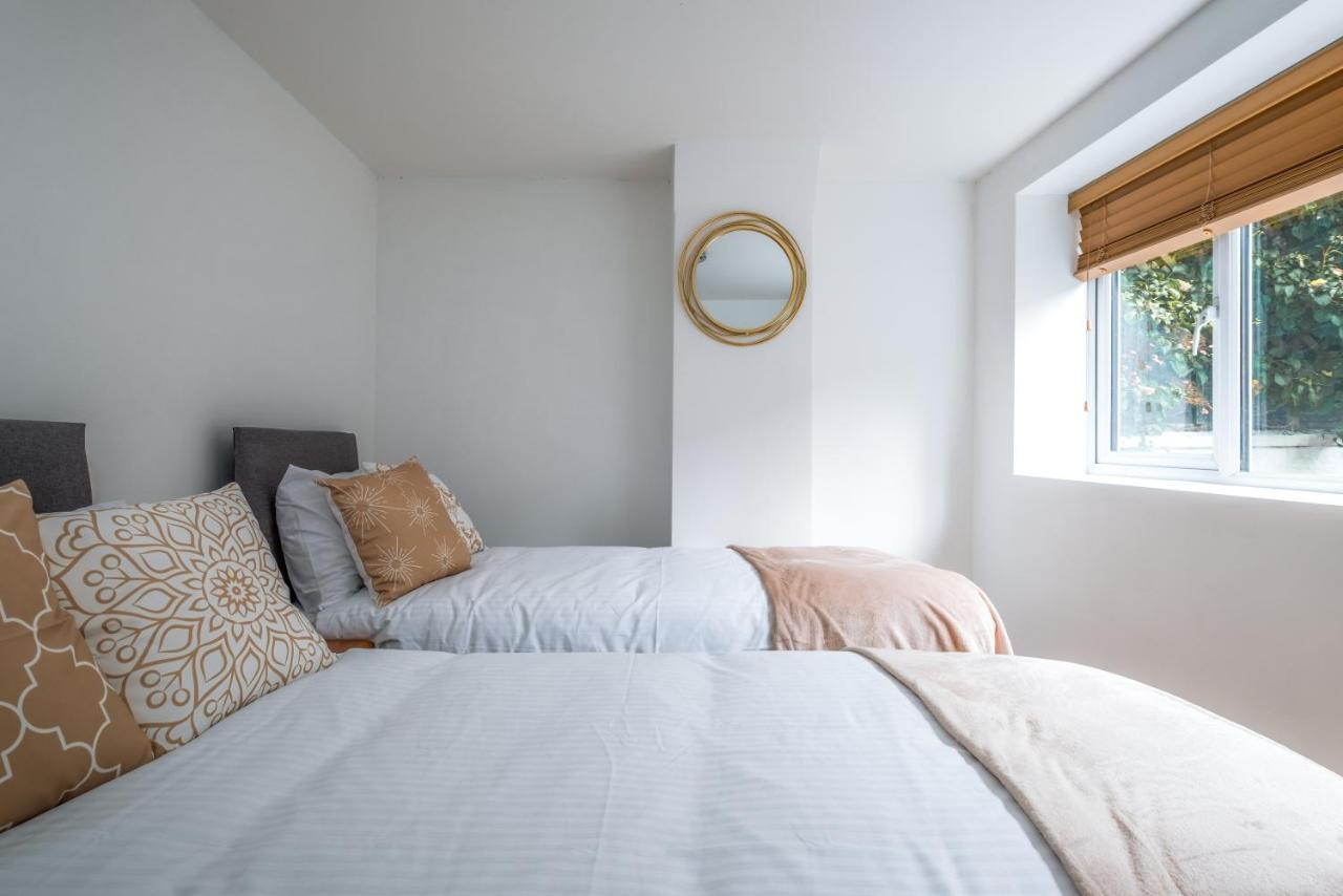 Cosy Flat In Free Parking Area, Next To Bus Stop 브라이턴 외부 사진