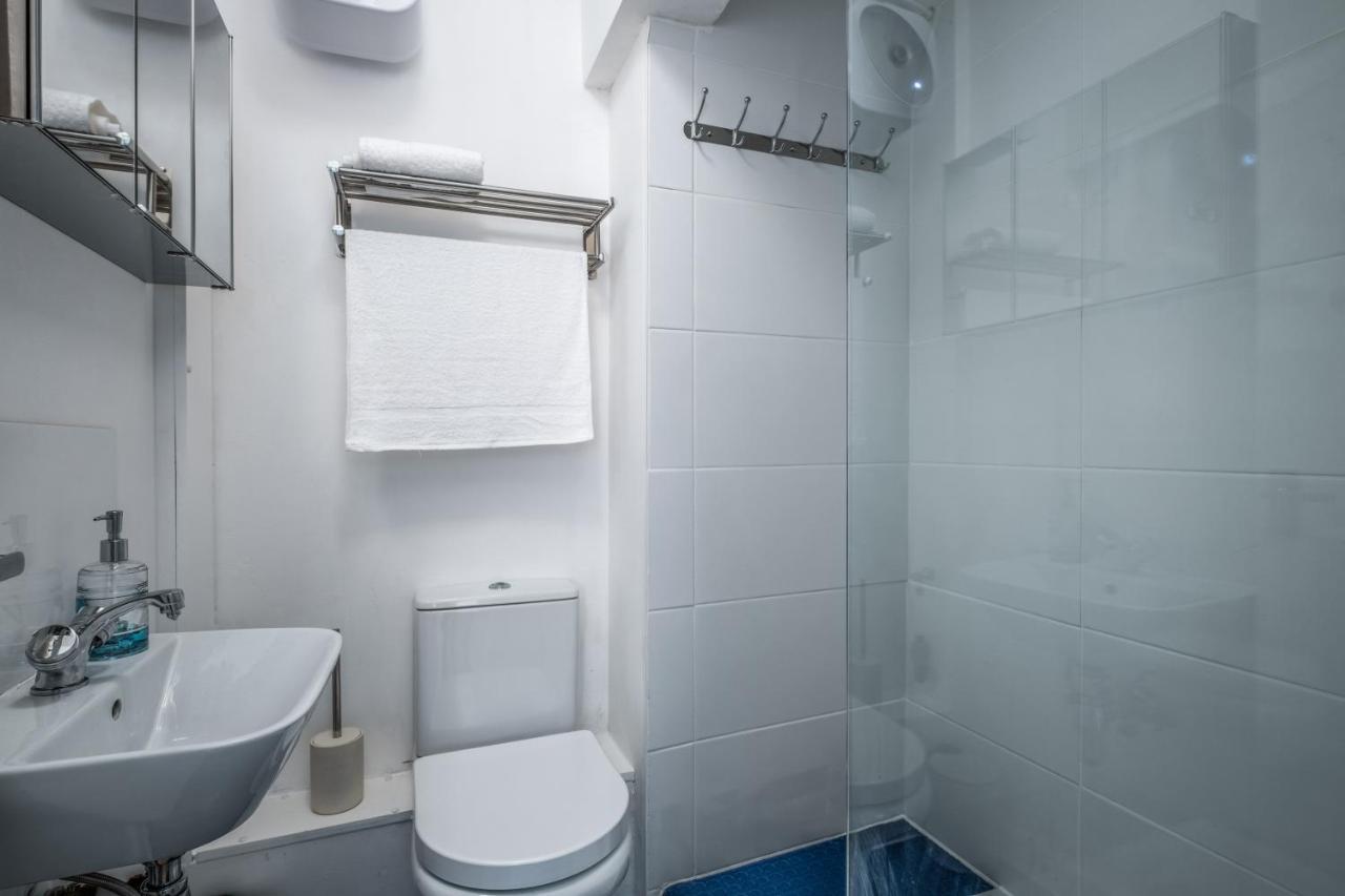 Cosy Flat In Free Parking Area, Next To Bus Stop 브라이턴 외부 사진
