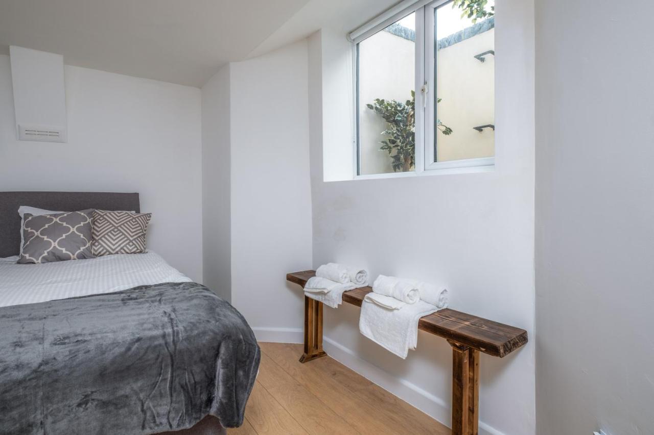 Cosy Flat In Free Parking Area, Next To Bus Stop 브라이턴 외부 사진